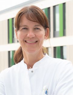 Portrait Prof. Dr. Janine Diehl-Schmid